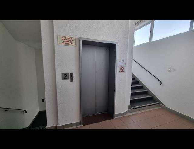486M² OFFICE FOR SALE IN SALT RIVER